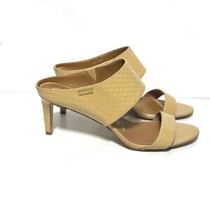 Calvin Klein Cecily Patent Leather Slide Heel Dress Sandal Size 8.5 Beige